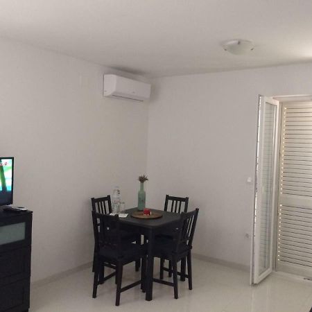 Apartment M&M ซาดาร์ ภายนอก รูปภาพ