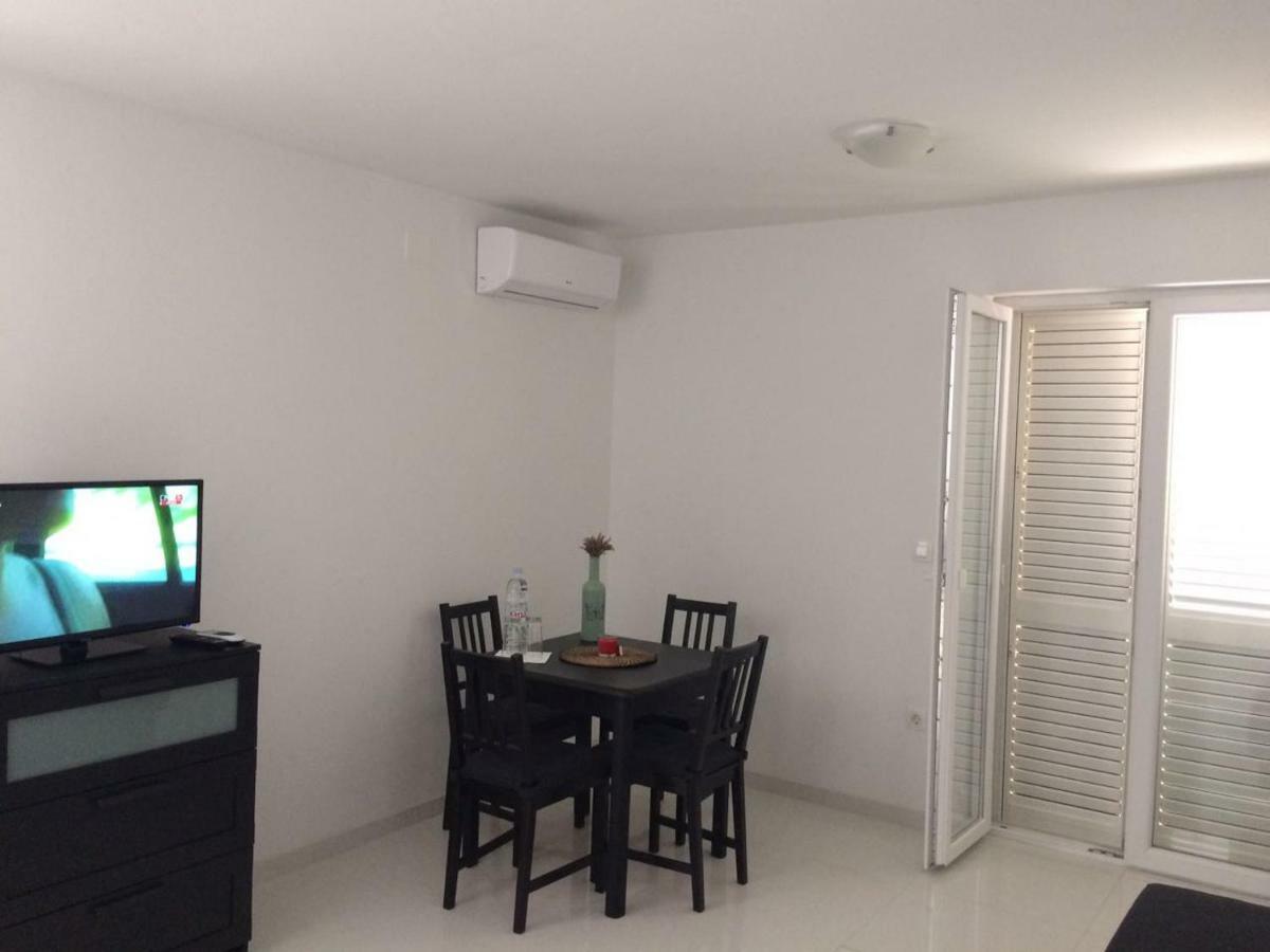 Apartment M&M ซาดาร์ ภายนอก รูปภาพ