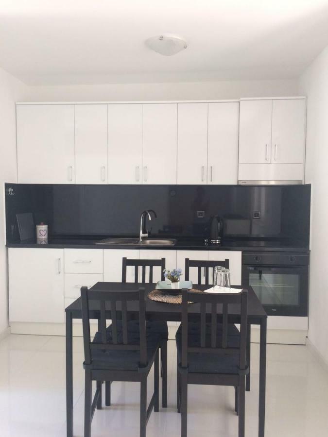 Apartment M&M ซาดาร์ ภายนอก รูปภาพ