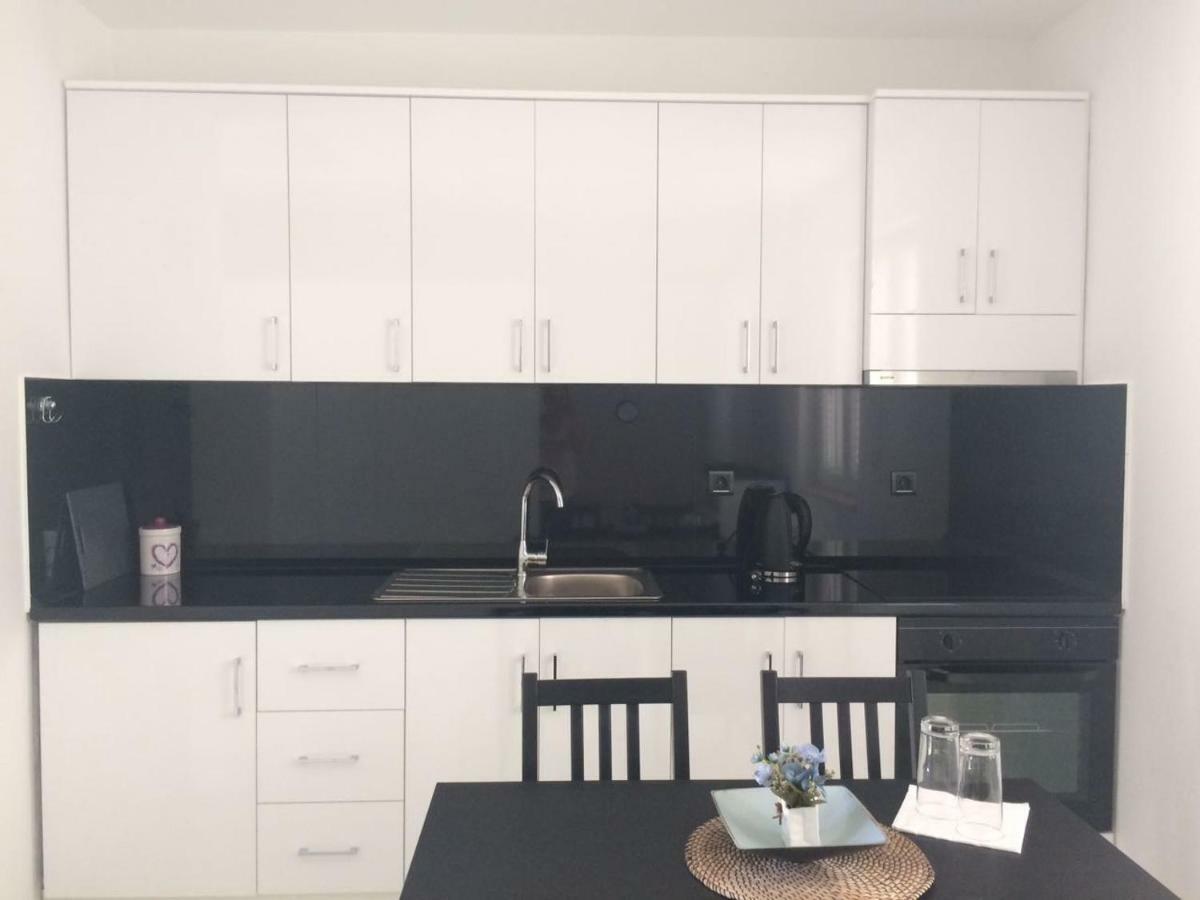 Apartment M&M ซาดาร์ ภายนอก รูปภาพ