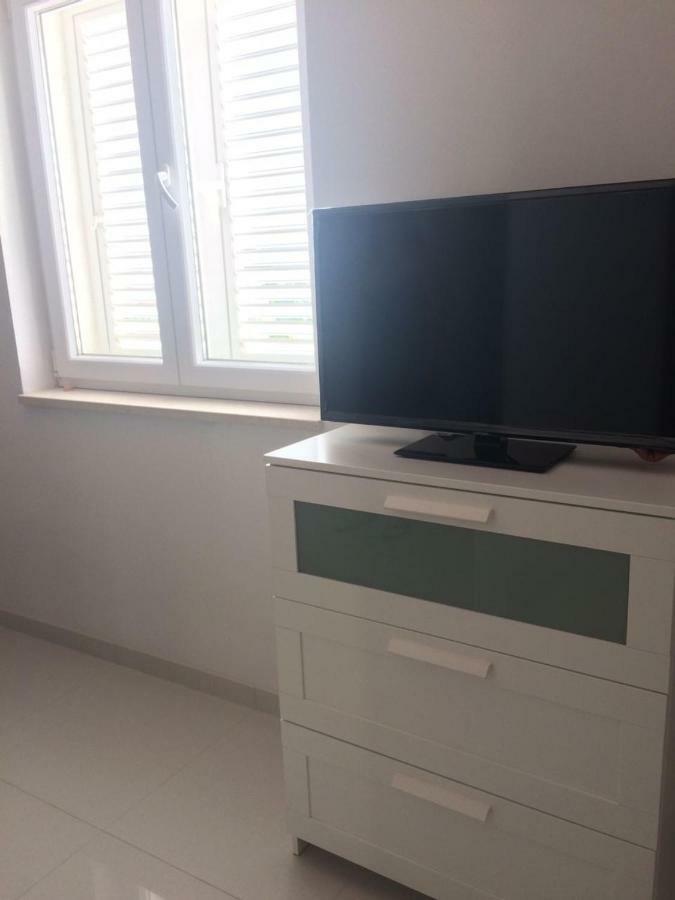 Apartment M&M ซาดาร์ ภายนอก รูปภาพ